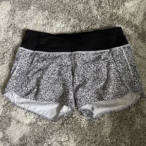 Lululemon running shorts size 6